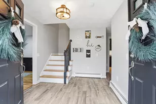 165 Townsend St, Pepperell, MA 01463 - Photo 3