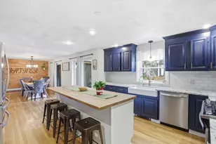 165 Townsend St, Pepperell, MA 01463 - Photo 17