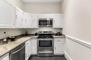 121 Beacon St, Boston, MA 02116 - Photo 11