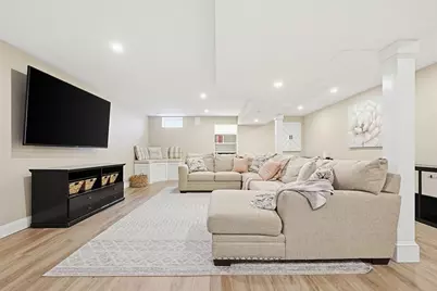 36 Magnolia Way, Bridgewater, MA 02324 - Photo 9