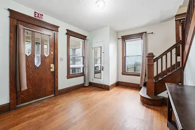 127 Orange St, Springfield, MA 01108 - Photo 5