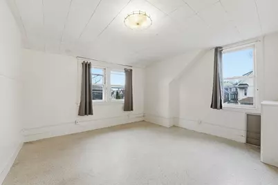 127 Orange St, Springfield, MA 01108 - Photo 23