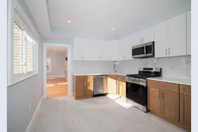 45 Tainter St #45, Medford, MA 02155 - Photo 5