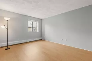 245 Sea St, Quincy, MA 02168 - Photo 9