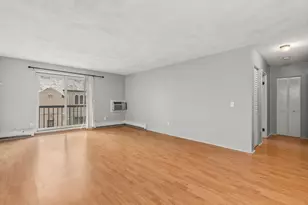 245 Sea St, Quincy, MA 02168 - Photo 1