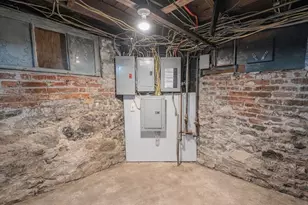 215 Western Ave, Lynn, MA 01904 - Photo 31