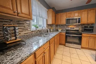 215 Western Ave, Lynn, MA 01904 - Photo 5