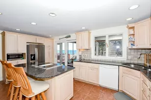 16 Bass Point Rd, Marion, MA 02738 - Photo 5
