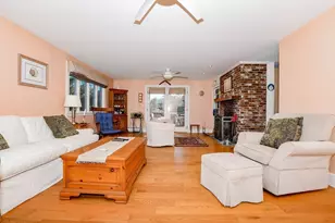 16 Bass Point Rd, Marion, MA 02738 - Photo 15