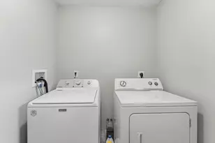 63 Power St, Uxbridge, MA 01569 - Photo 31