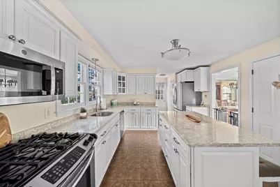 18 Franklin Hunt Rd, Rockland, MA 02370 - Photo 7