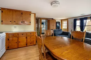 7 Cedar St, Mattapoisett, MA 02739 - Photo 9