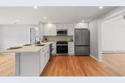 80 Mariner Cir, Barnstable, MA 02635 - Photo 3