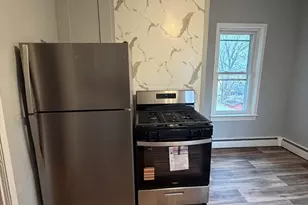 35 Fairview St, Winthrop, MA 02152 - Photo 9