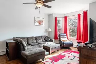 235 1/2 Broadway, Cambridge, MA 02139 - Photo 3