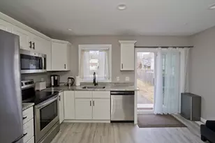 32-34 Clark St, Springfield, MA 01105 - Photo 7