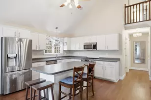 17 Meadowbrook Ln, Norton, MA 02766 - Photo 7