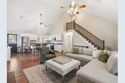 17 Meadowbrook Ln, Norton, MA 02766 - Photo 5