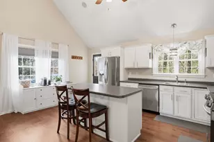 17 Meadowbrook Ln, Norton, MA 02766 - Photo 13