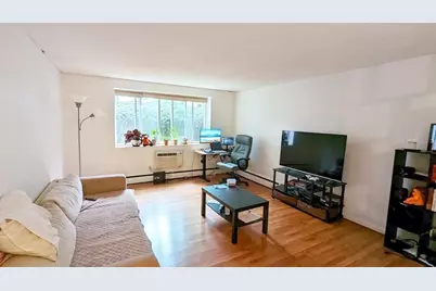 50 Green Street #114, Brookline, MA 02446 - Photo 3