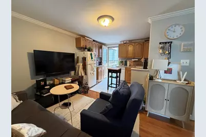 122 D St #3, Boston, MA 02127 - Photo 1