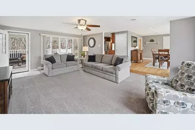 56 Longwood Dr, Chicopee, MA 01020 - Photo 5