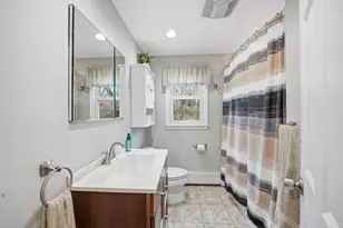 56 Longwood Dr, Chicopee, MA 01020 - Photo 15