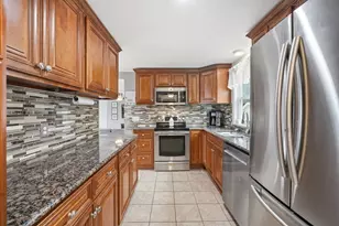 56 Longwood Dr, Chicopee, MA 01020 - Photo 13