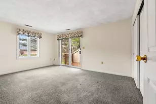 101 Brickett Hill Cir, Haverhill, MA 01830 - Photo 13