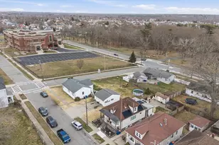 72 Rochambeau, New Bedford, MA 02745 - Photo 31