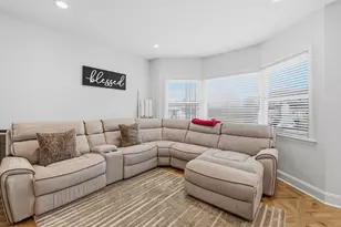 72 Rochambeau, New Bedford, MA 02745 - Photo 3