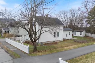 18 Sherman Pl, Woburn, MA 01801 - Photo 35