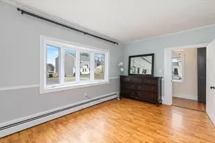 18 Sherman Pl, Woburn, MA 01801 - Photo 21