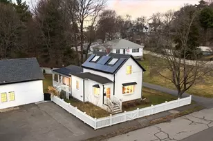 18 Sherman Pl, Woburn, MA 01801 - Photo 1