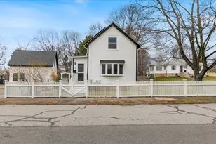 18 Sherman Pl, Woburn, MA 01801 - Photo 37