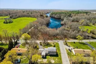 675 Wood St, Swansea, MA 02777 - Photo 37