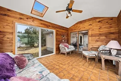 675 Wood St, Swansea, MA 02777 - Photo 17