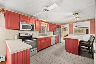 675 Wood St, Swansea, MA 02777 - Photo 9