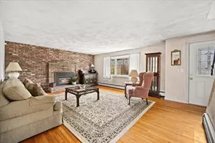 675 Wood St, Swansea, MA 02777 - Photo 5
