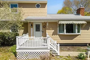 675 Wood St, Swansea, MA 02777 - Photo 3