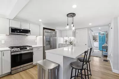 110 Union St, Holliston, MA 01746 - Photo 5