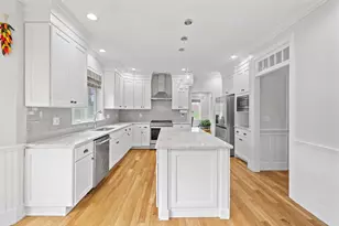 596 South St, Shrewsbury, MA 01545 - Photo 5