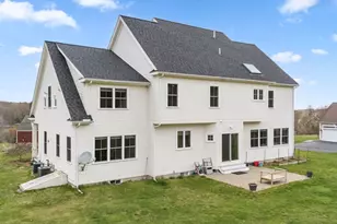 596 South St, Shrewsbury, MA 01545 - Photo 3