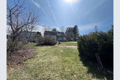 149 Lake St, Webster, MA 01570 - Photo 5