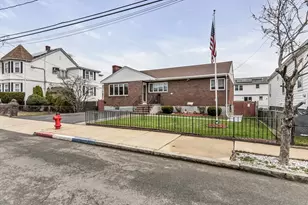 43 Englewood Ave, Chelsea, MA 02150 - Photo 35