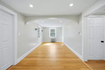 17 Hartford Ave W, Mendon, MA 01756 - Photo 3