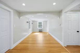 17 Hartford Ave W, Mendon, MA 01756 - Photo 3