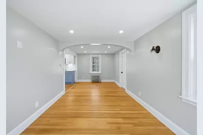 17 Hartford Ave W, Mendon, MA 01756 - Photo 5