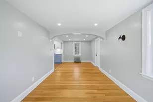 17 Hartford Ave W, Mendon, MA 01756 - Photo 5