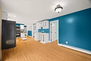 27 Goldenrod Ln, Yarmouth, MA 02675 - Photo 11